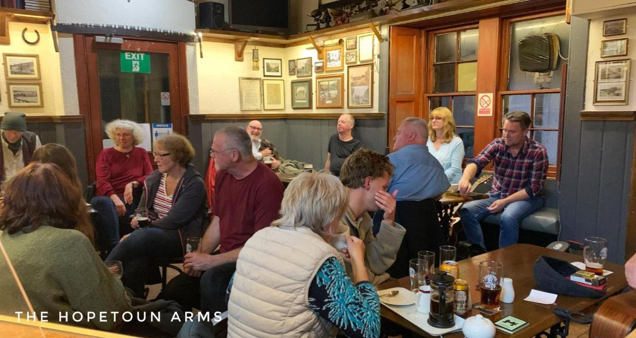 The Hopetoun Arms Hotel Leadhills Екстер'єр фото