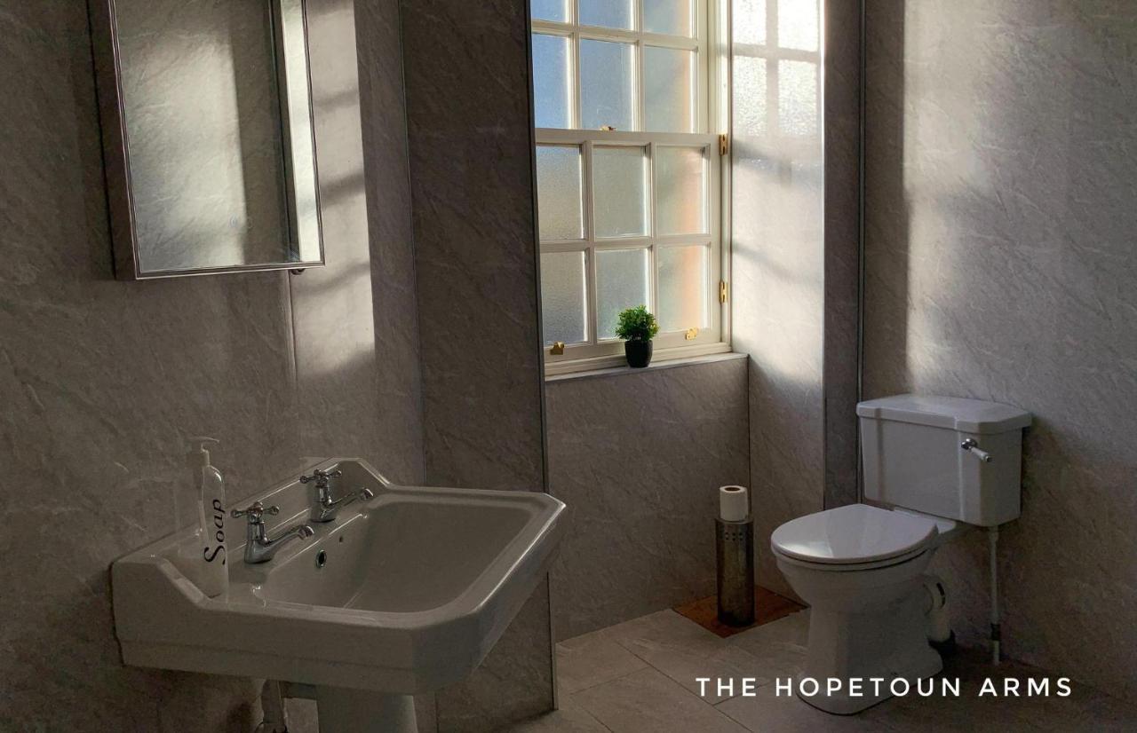 The Hopetoun Arms Hotel Leadhills Екстер'єр фото